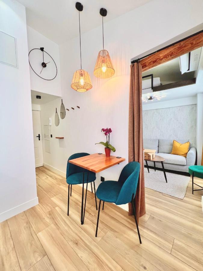 Duplex Le Gesu - Heart Of Old Town - Modern - Wifi - Clim Apartment Nisa Exterior foto