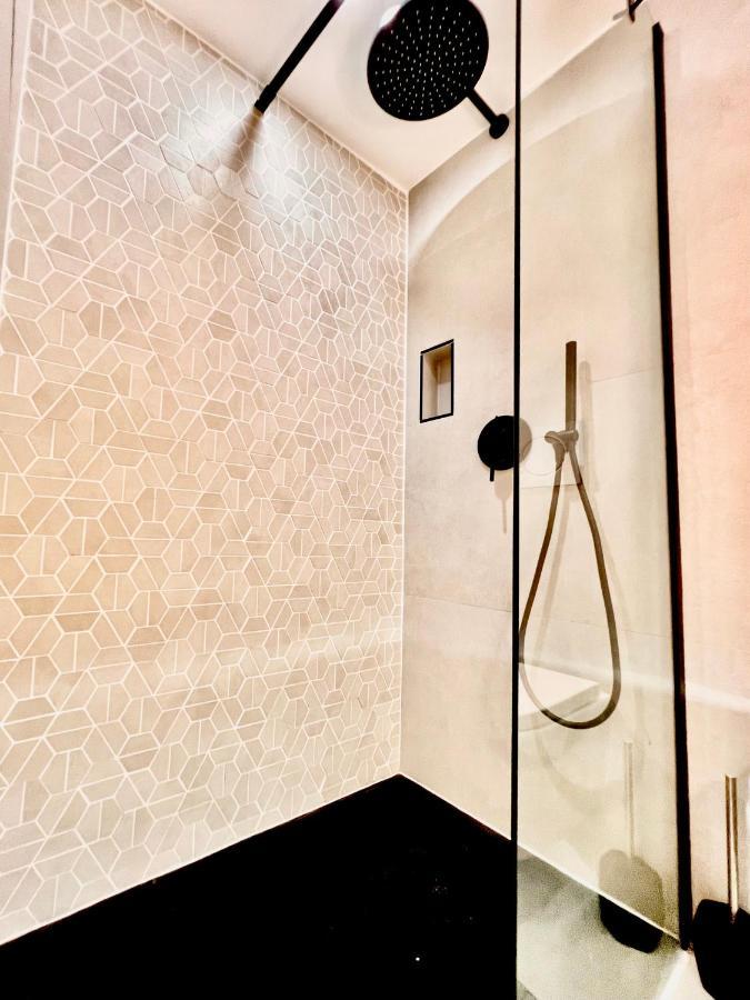 Duplex Le Gesu - Heart Of Old Town - Modern - Wifi - Clim Apartment Nisa Exterior foto