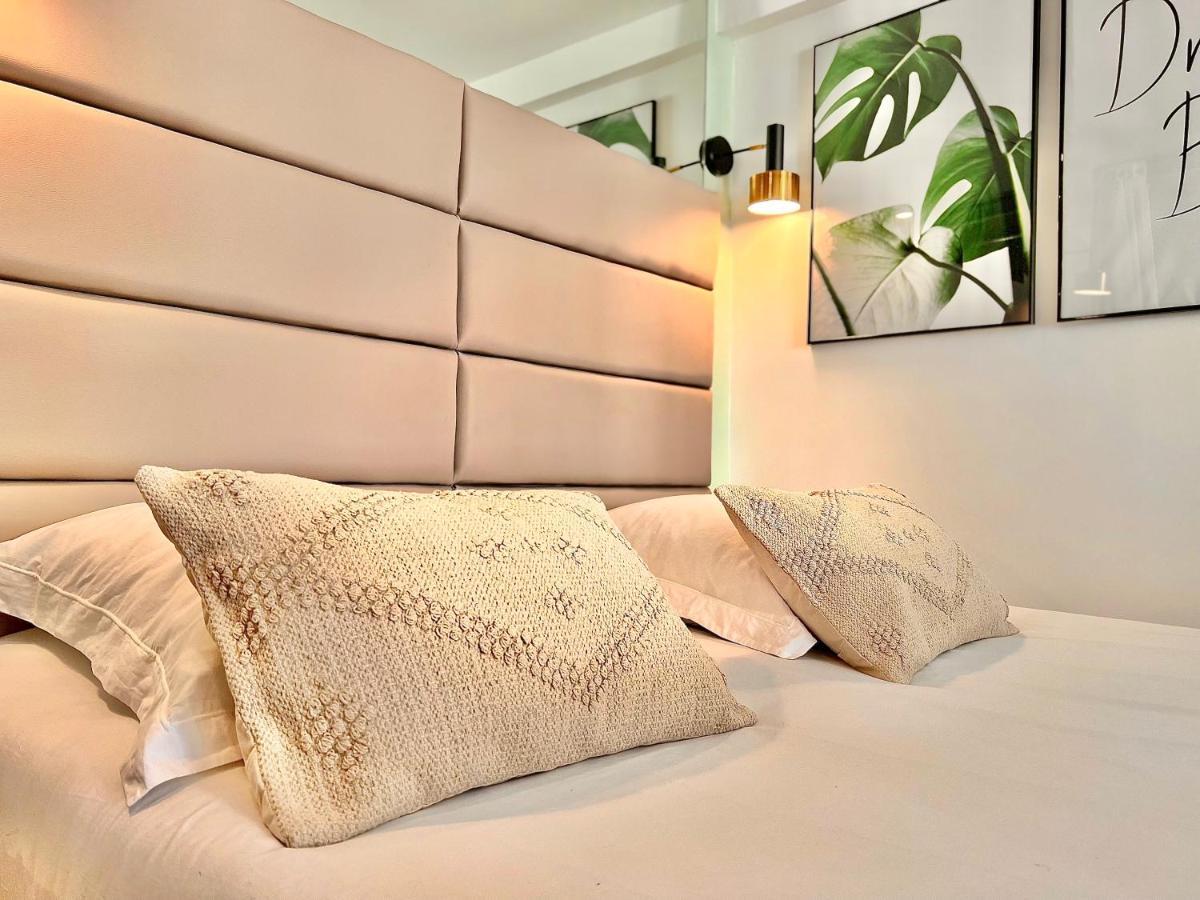 Duplex Le Gesu - Heart Of Old Town - Modern - Wifi - Clim Apartment Nisa Exterior foto